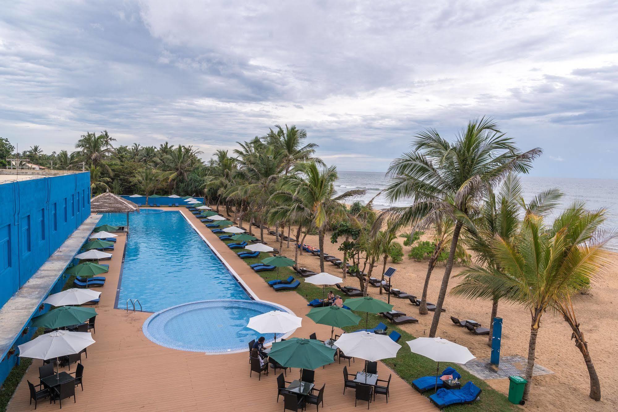 Jie Jie Beach Hotel Ваддува Екстер'єр фото